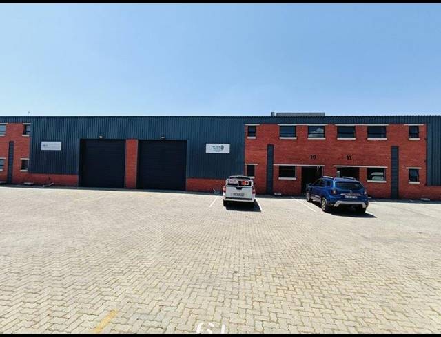 INDUSTRIAL PROPERTY TO RENT IN HALFWAY HOUSE